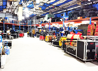 �c�����ϣ����(d��ng)�������V���������Y�x���ϣ��ݳ��������O(sh��)������������b����(hu��)��(ch��ng)����