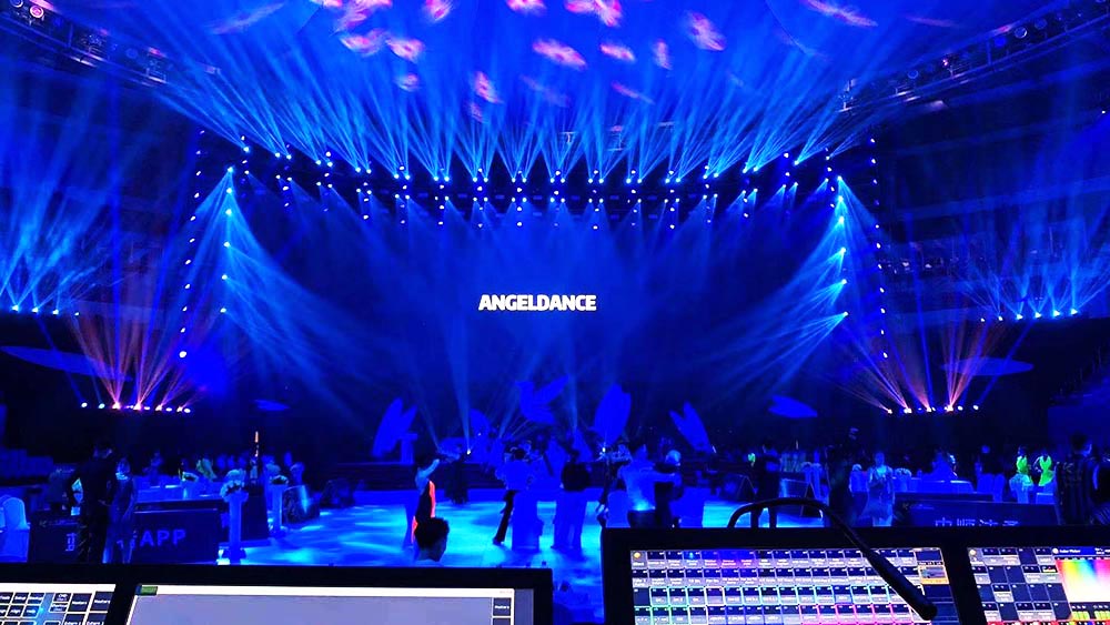 �ݳ���ӹ�(ji��)Ŀ�赸����