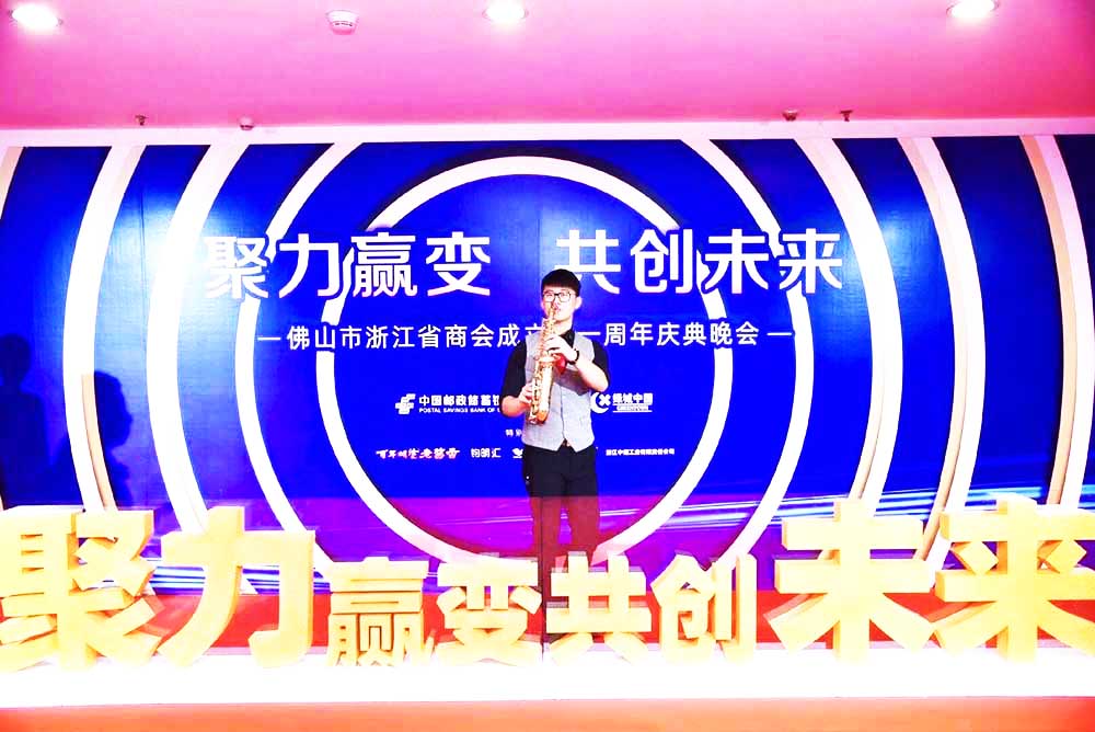 ����c������_��˹ӭ�e