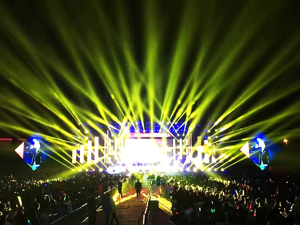 �V���ݳ���˾�ṩ��2016�����BͥȺ���ݳ���(hu��)�ݳ�����3