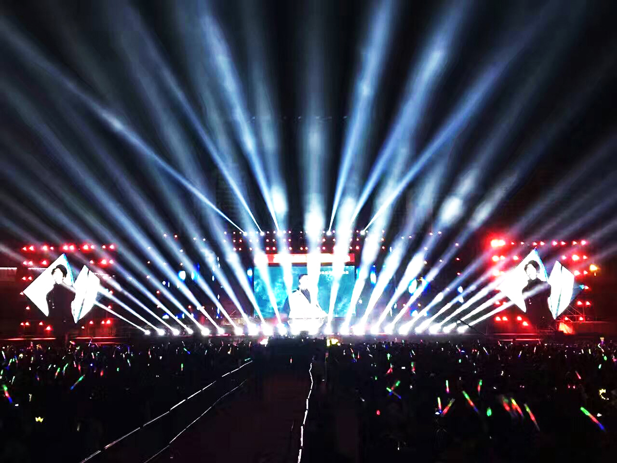 �V���ݳ���˾�ṩ��2016�����BͥȺ���ݳ���(hu��)�ݳ�����4