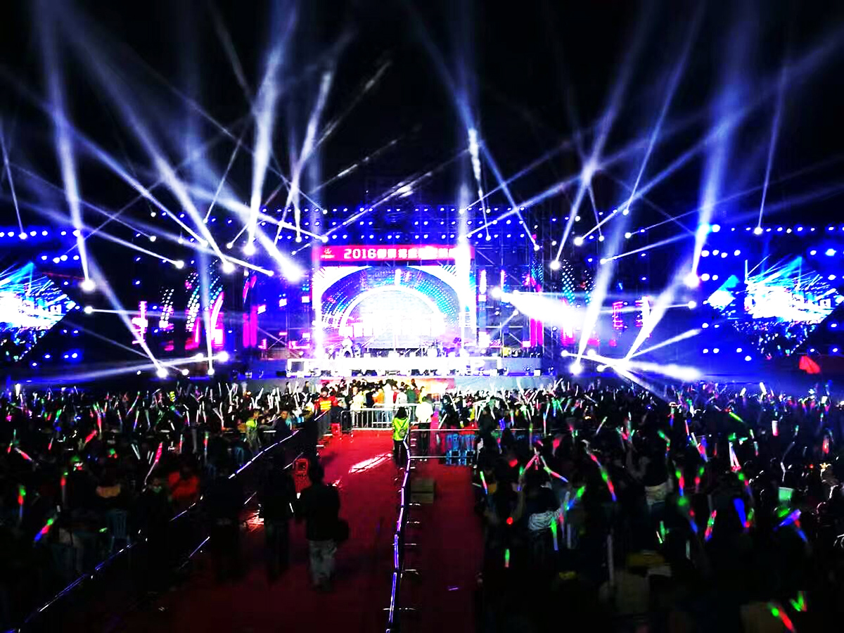 �V���ݳ���˾�ṩ��2016�����BͥȺ���ݳ���(hu��)�ݳ�����5