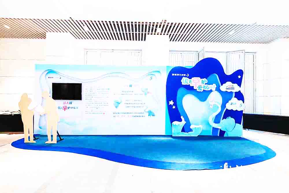 ���(hu��)���(d��ng)����˹�����(hu��)�߄�