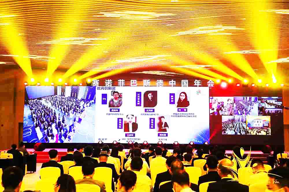 ���(hu��)���(d��ng)����˹�����(hu��)�߄�