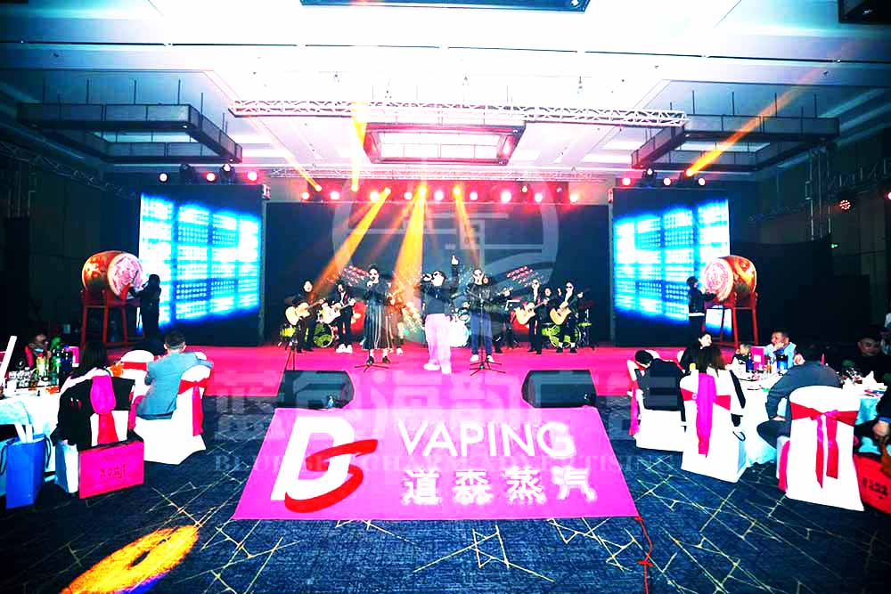 �����Ә���ݳ�